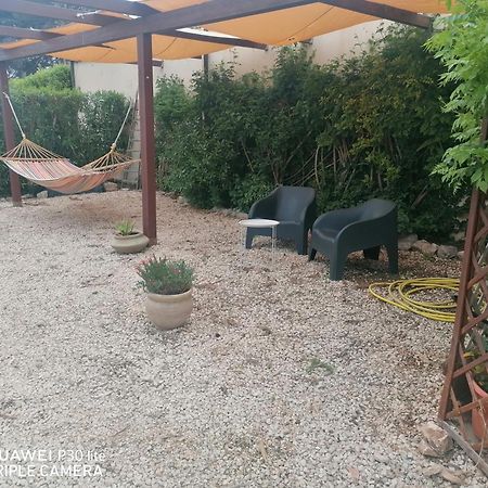 فندق Oasi Di Campagna موديكا المظهر الخارجي الصورة