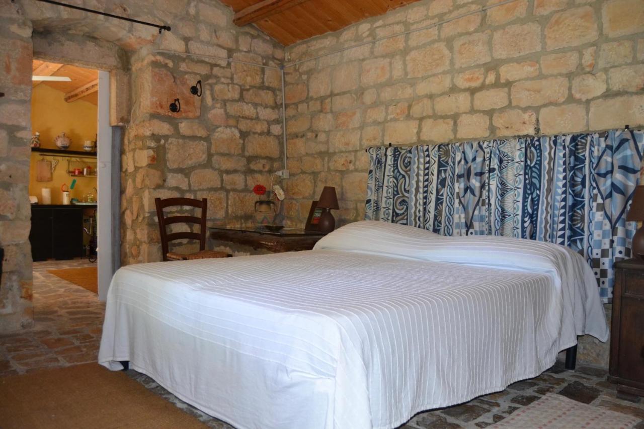 فندق Oasi Di Campagna موديكا المظهر الخارجي الصورة