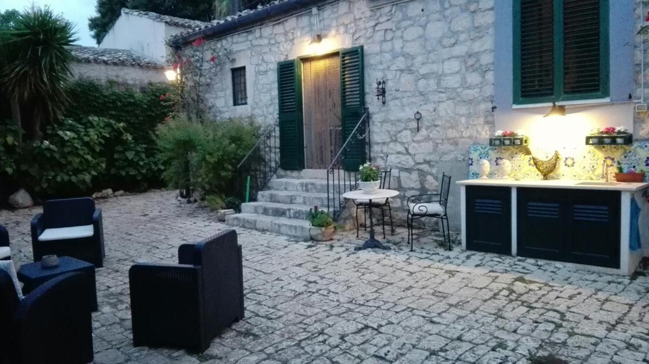 فندق Oasi Di Campagna موديكا المظهر الخارجي الصورة