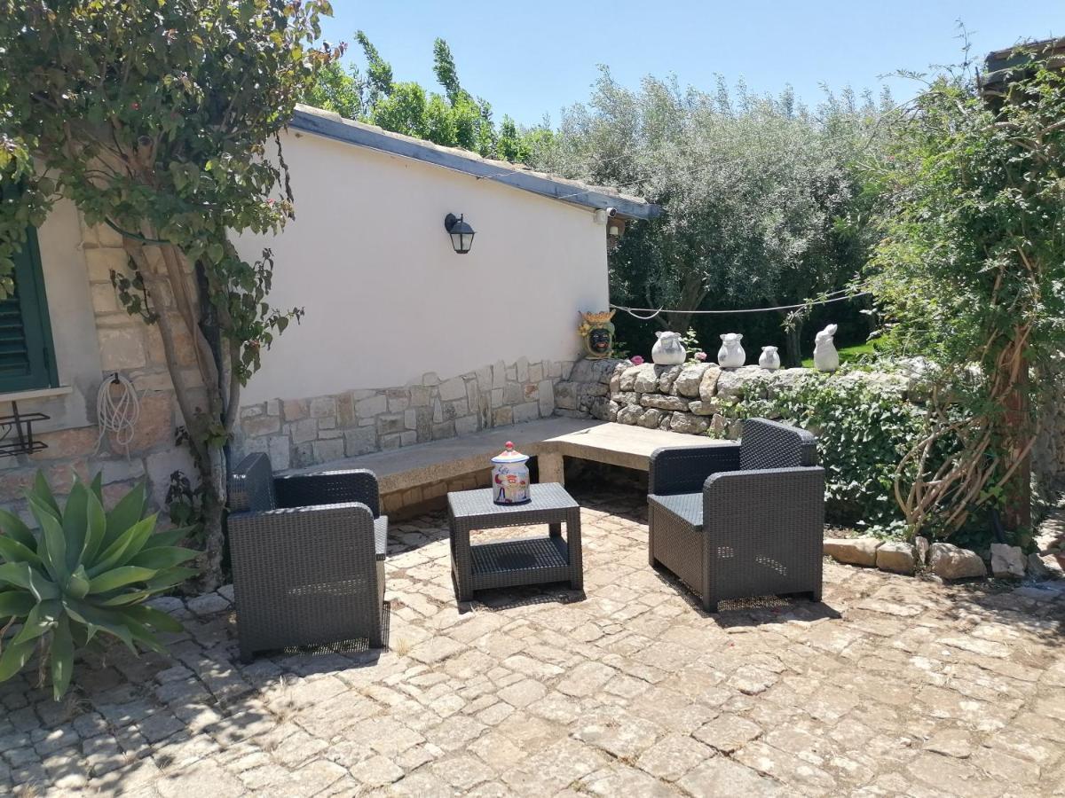 فندق Oasi Di Campagna موديكا المظهر الخارجي الصورة