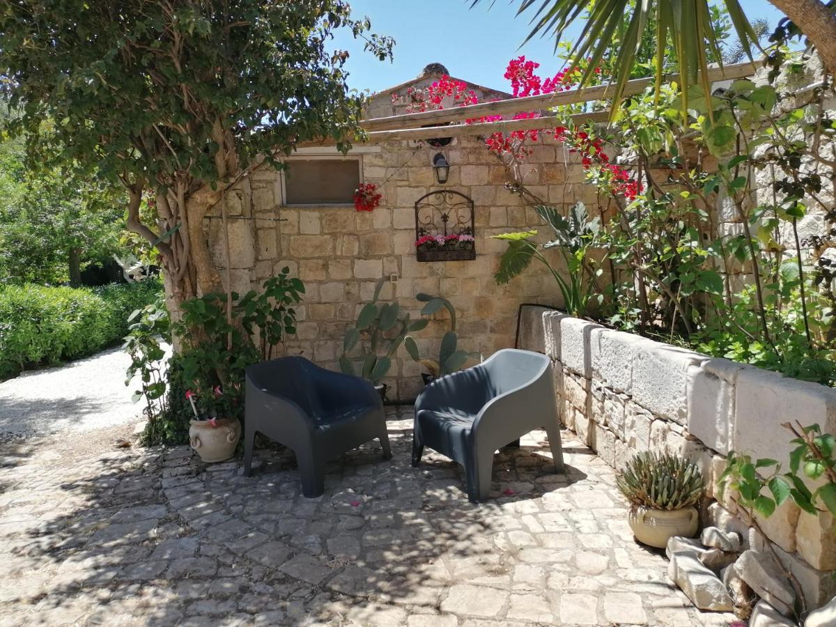 فندق Oasi Di Campagna موديكا المظهر الخارجي الصورة